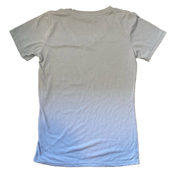 Sacramento Kings Womens Size Medium Purple Grey NBA Short Sleeved Shirt - Picture 3 of 4